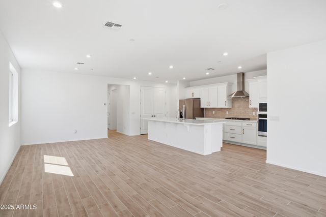 33353 N 132nd Drive, Peoria, AZ 85383