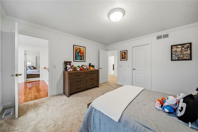 7370 Stockwood Drive, Solon, OH 44139