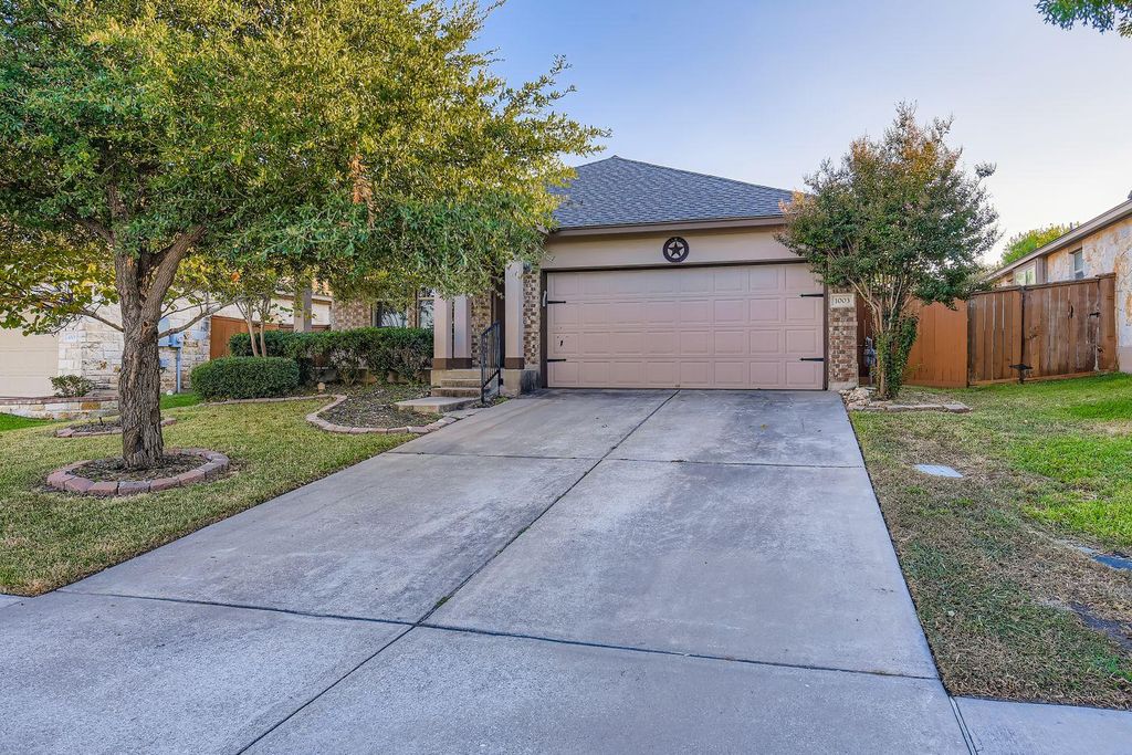 1003 Sunny Meadows LOOP, Georgetown, TX 78626