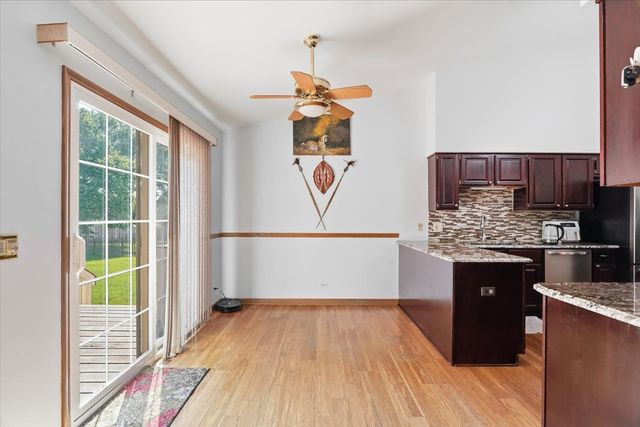 1173 N Clearwater Court, Palatine, IL 60067