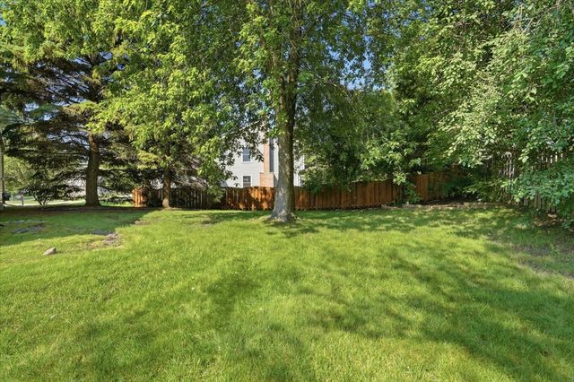 1173 N Clearwater Court, Palatine, IL 60067