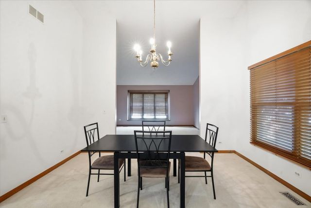1173 N Clearwater Court, Palatine, IL 60067