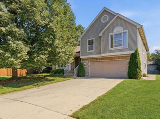 1173 N Clearwater Court, Palatine, IL 60067