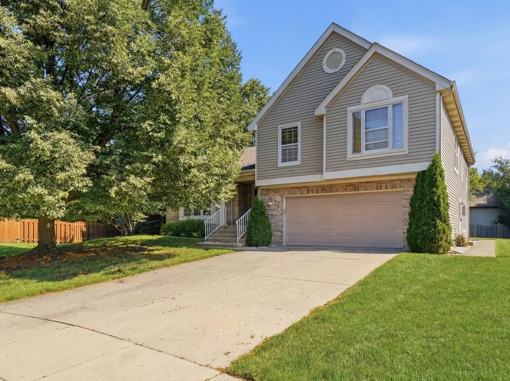 1173 N Clearwater Court, Palatine, IL 60067