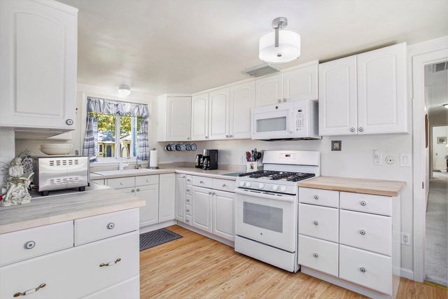 603 Park Avenue, Parchment City, MI 49004