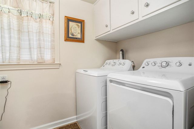 603 Park Avenue, Parchment City, MI 49004