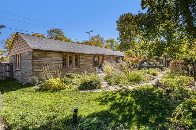 603 Park Avenue, Parchment City, MI 49004