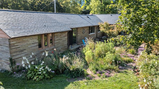 603 Park Avenue, Parchment City, MI 49004