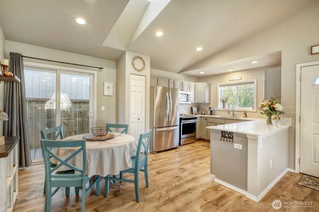 18001 109th Street Ct E, Bonney Lake, WA 98391