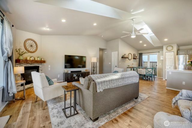 18001 109th Street Ct E, Bonney Lake, WA 98391