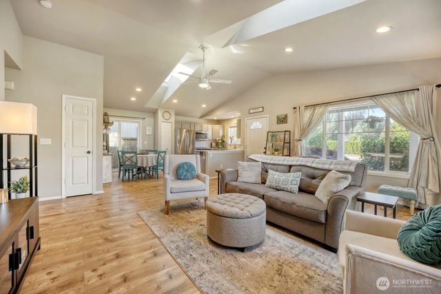 18001 109th Street Ct E, Bonney Lake, WA 98391