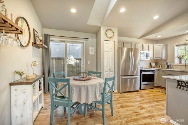 18001 109th Street Ct E, Bonney Lake, WA 98391