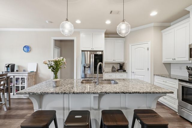 2740 Chert Cv, Sherwood, AR 72120
