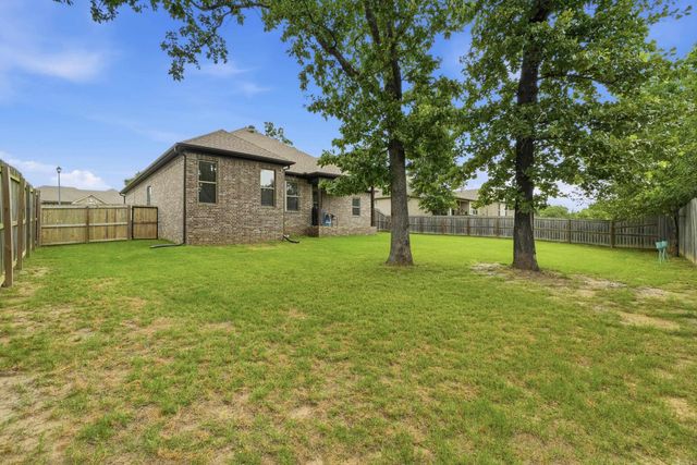2740 Chert Cv, Sherwood, AR 72120