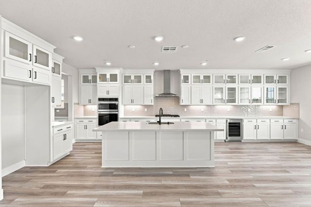 1178 Basecamp Dr, Lincoln, CA 95648