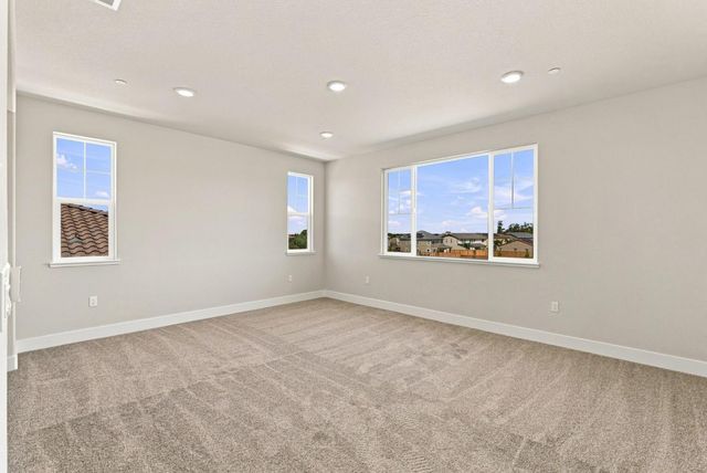 1178 Basecamp Dr, Lincoln, CA 95648