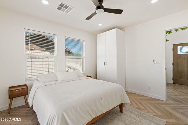 1124 N 13TH Street, Phoenix, AZ 85006