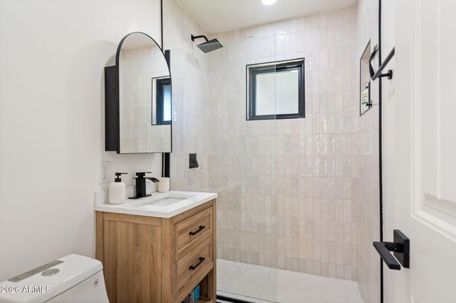 1124 N 13TH Street, Phoenix, AZ 85006