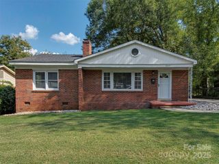 2209 Markham Court, Charlotte, NC 28205