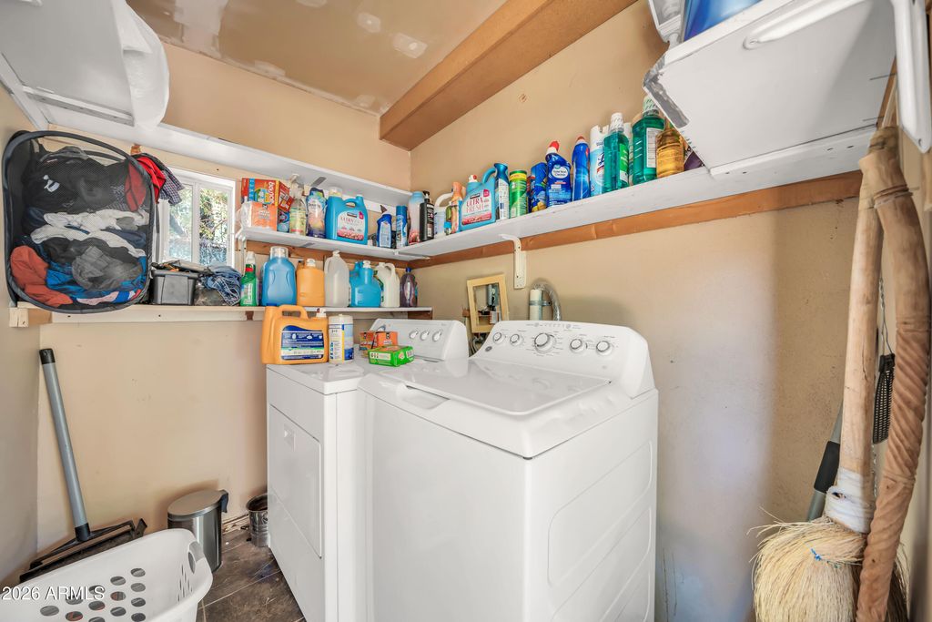 Image 16 of property listing at 3828 N 36TH Street, Phoenix, AZ 85018