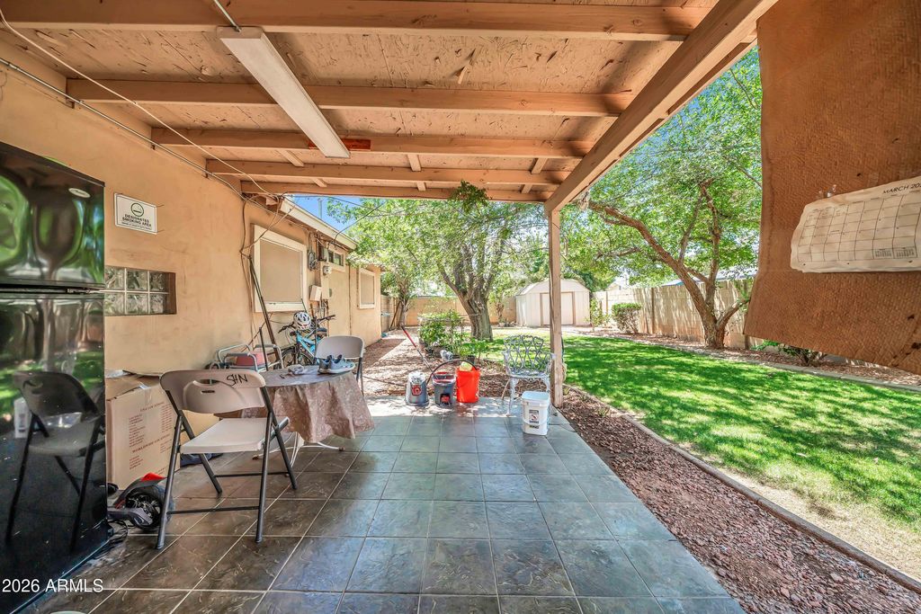 Image 29 of property listing at 3828 N 36TH Street, Phoenix, AZ 85018