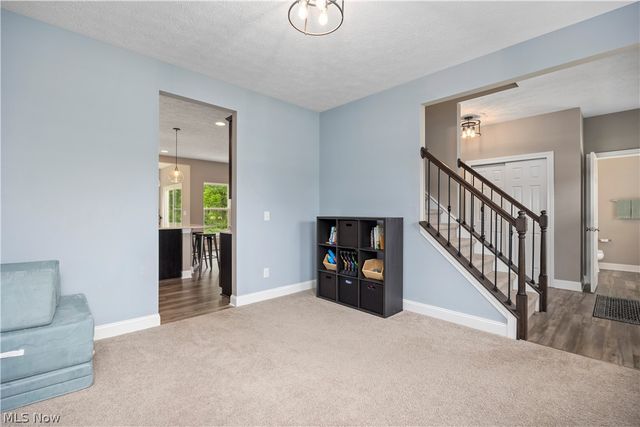 8109 Ashford Circle, North Ridgeville, OH 44039