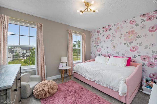 8109 Ashford Circle, North Ridgeville, OH 44039