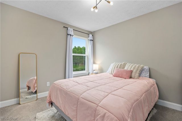 8109 Ashford Circle, North Ridgeville, OH 44039