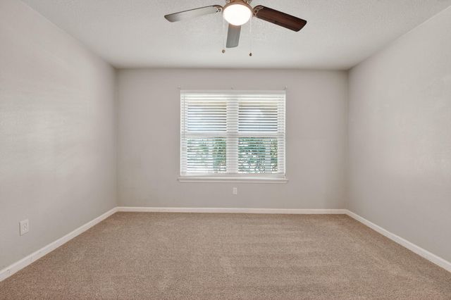 501 Possum Trot ST, Burnet, TX 78611