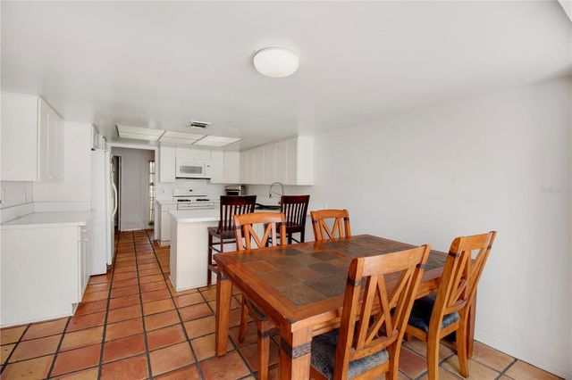 8628 GRANADA BOULEVARD, Orlando, FL 32836
