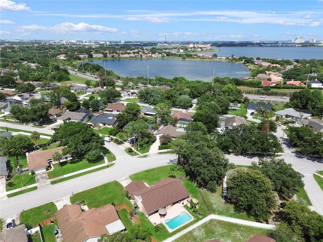 8628 GRANADA BOULEVARD, Orlando, FL 32836