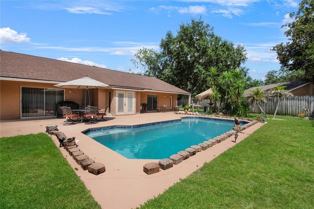 Image 19 of property listing at 8628 GRANADA BOULEVARD, Orlando, FL 32836