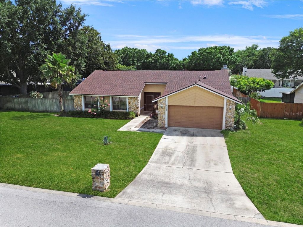 Image 35 of property listing at 8628 GRANADA BOULEVARD, Orlando, FL 32836