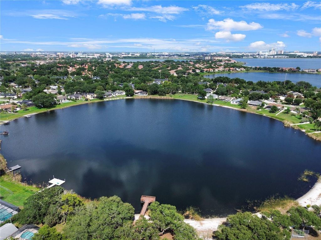 Image 43 of property listing at 8628 GRANADA BOULEVARD, Orlando, FL 32836