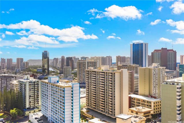 1500 Rycroft Street 2412R, Honolulu, HI 96814