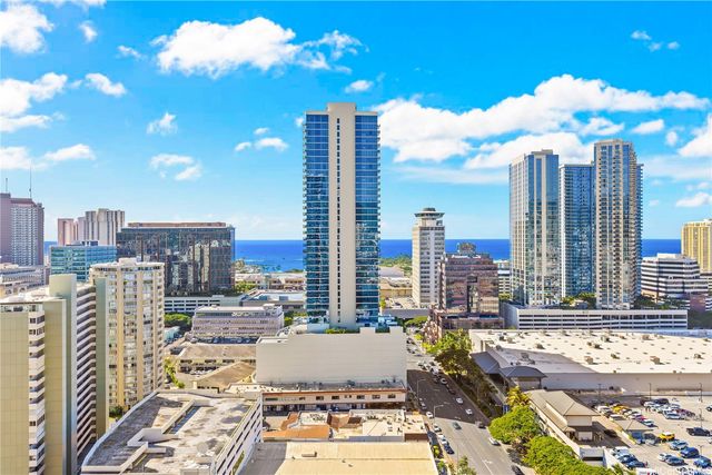 1500 Rycroft Street 2412R, Honolulu, HI 96814
