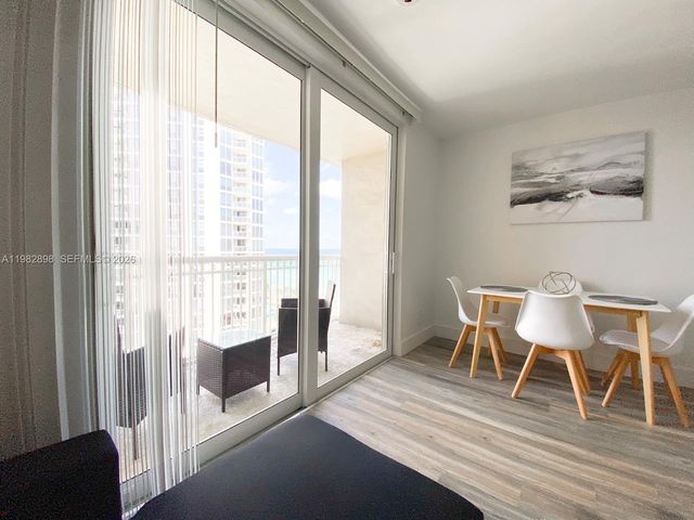19201 Collins Ave 924, Sunny Isles Beach, FL 33160