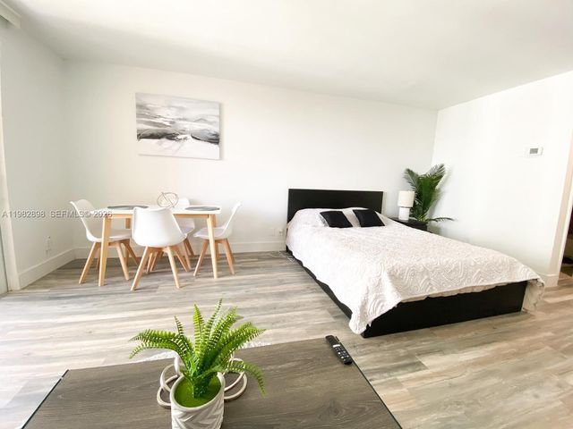 19201 Collins Ave 924, Sunny Isles Beach, FL 33160