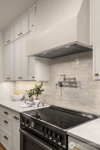 4120 161st Avenue SE, Bellevue, WA 98006