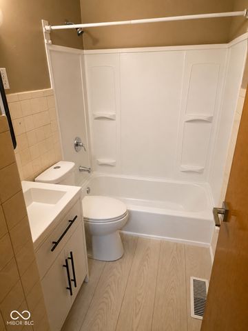 3425 Tiffany Drive, Indianapolis, IN 46226
