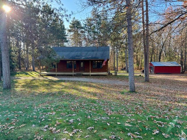 2433 W Maplehurst Drive, Roscommon, MI 48653