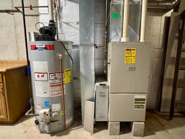 2433 W Maplehurst Drive, Roscommon, MI 48653