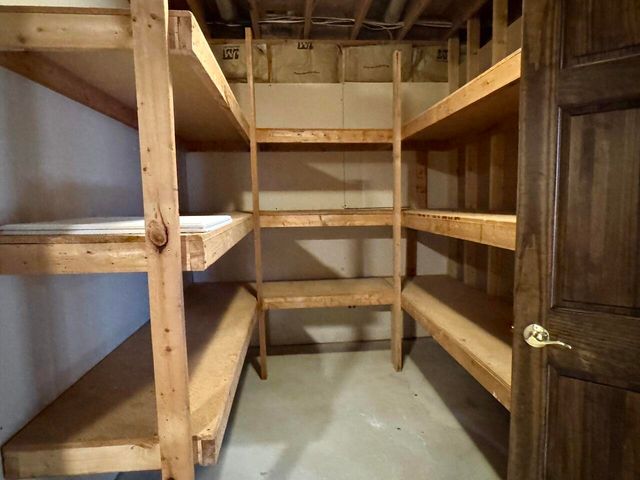 2433 W Maplehurst Drive, Roscommon, MI 48653