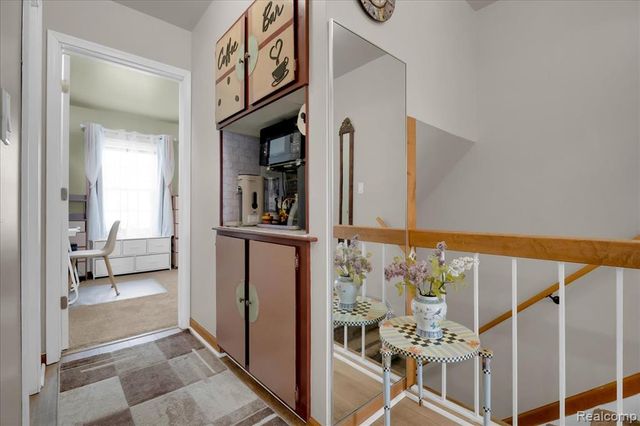 37346 Charter Oaks Boulevard, Clinton Township, MI 48036