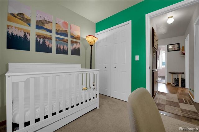 37346 Charter Oaks Boulevard, Clinton Township, MI 48036