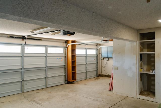8323 Newbridge Way, Citrus Heights, CA 95610