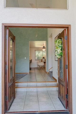 8323 Newbridge Way, Citrus Heights, CA 95610