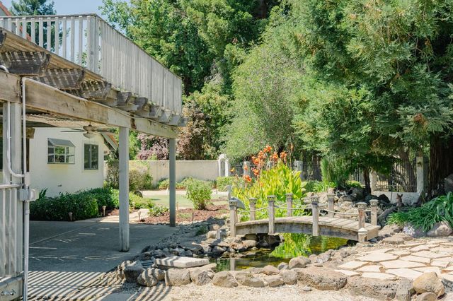 8323 Newbridge Way, Citrus Heights, CA 95610