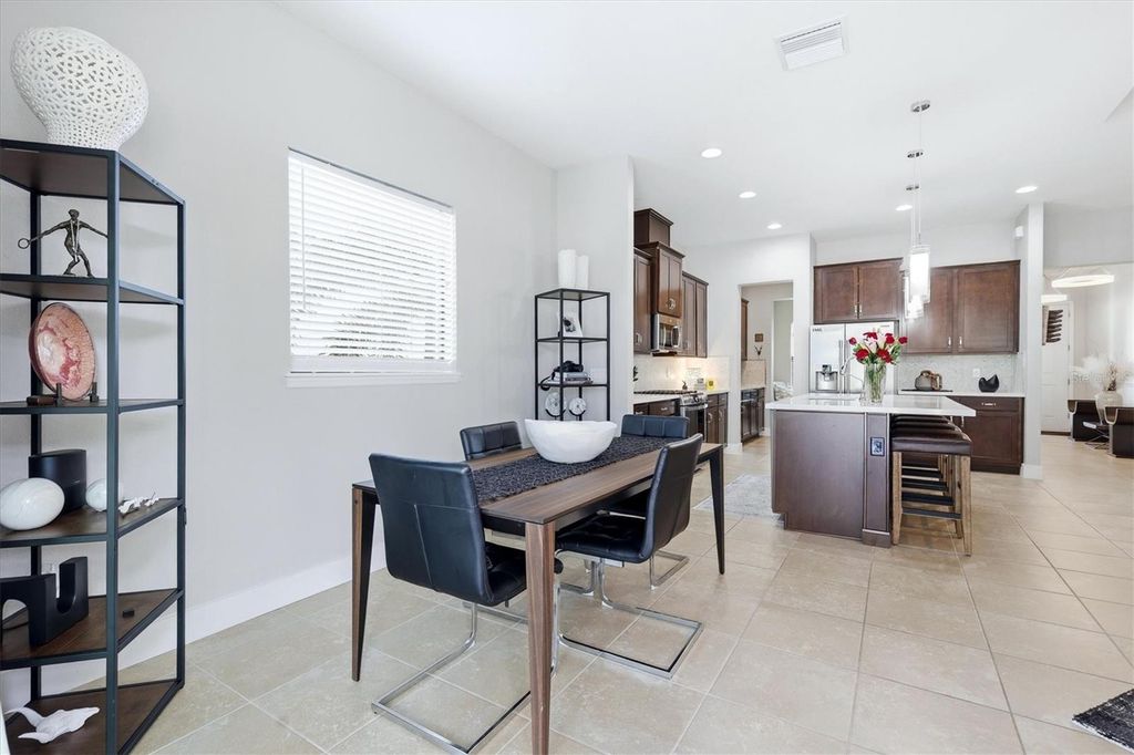 Image 14 of property listing at 5407 TITLE ROW DRIVE, Bradenton, FL 34210