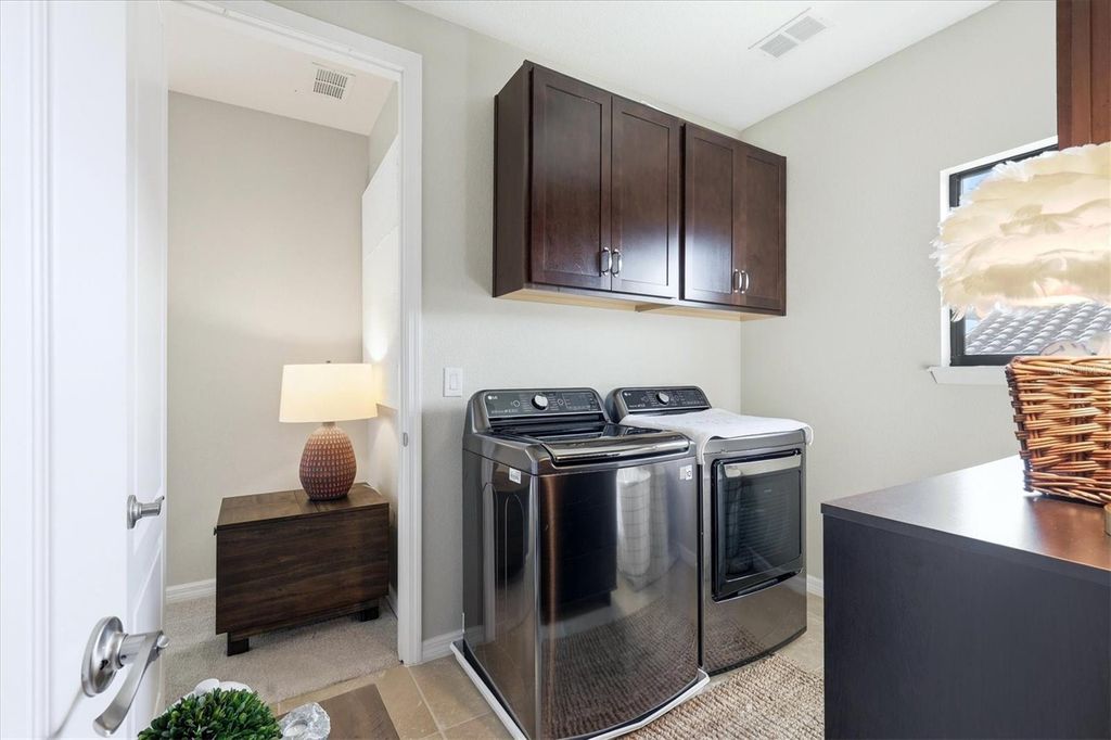 Image 29 of property listing at 5407 TITLE ROW DRIVE, Bradenton, FL 34210